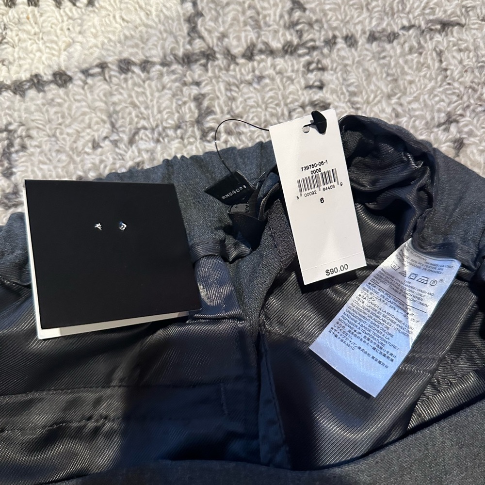 Hayden Tapered Pant in Dark Gray - Picture 5 of 6